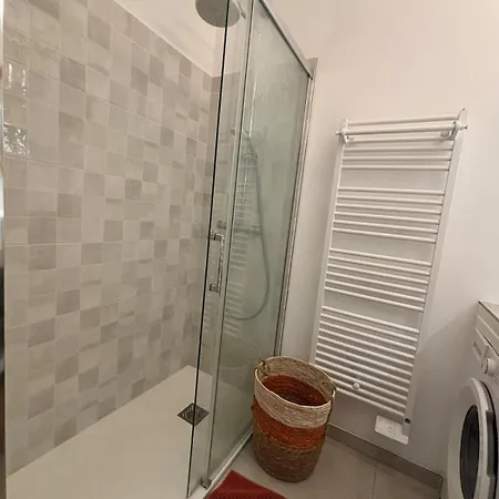 With Magnificent Views Apartment *